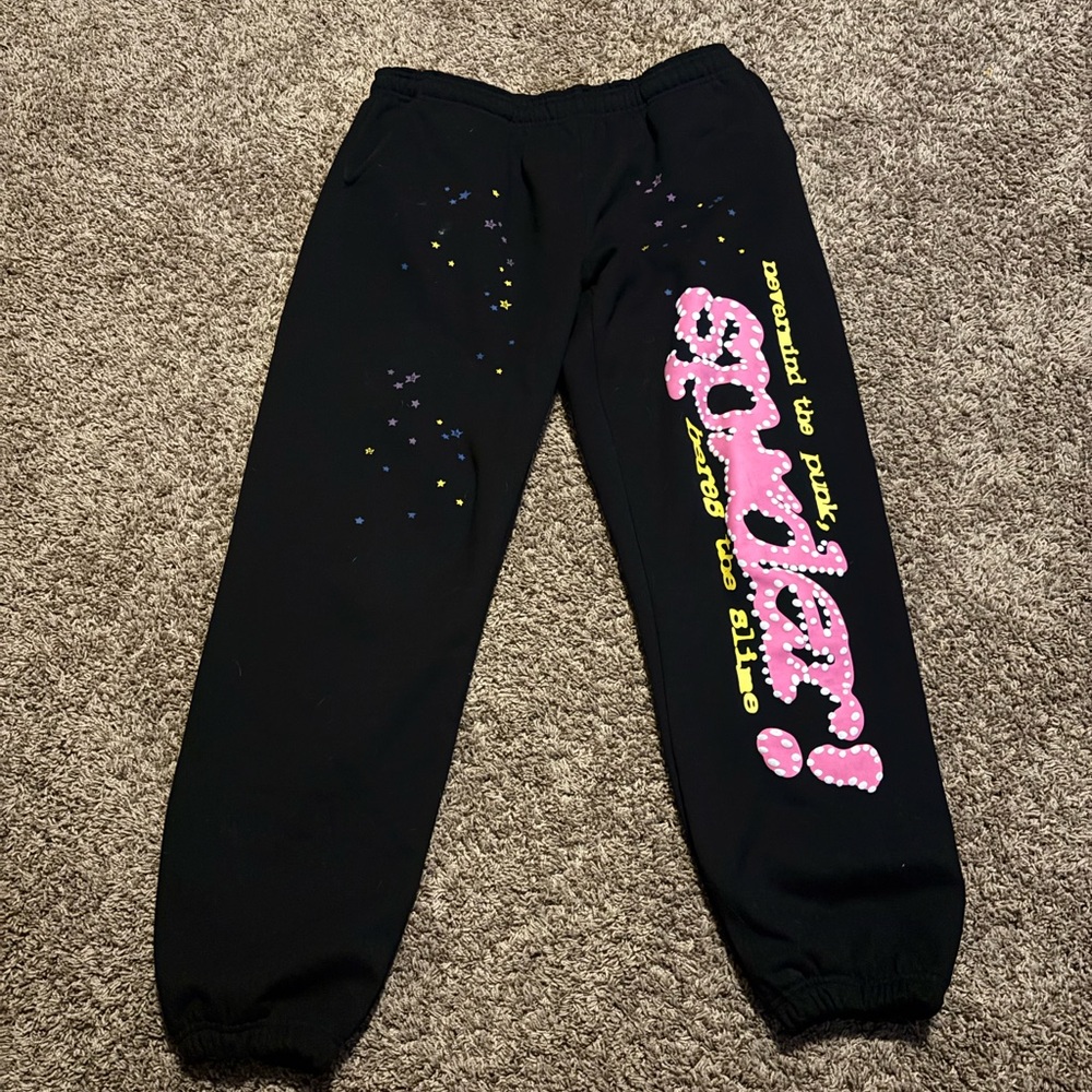 Sp5der P*nk V2 Sweatpants ‘Black’